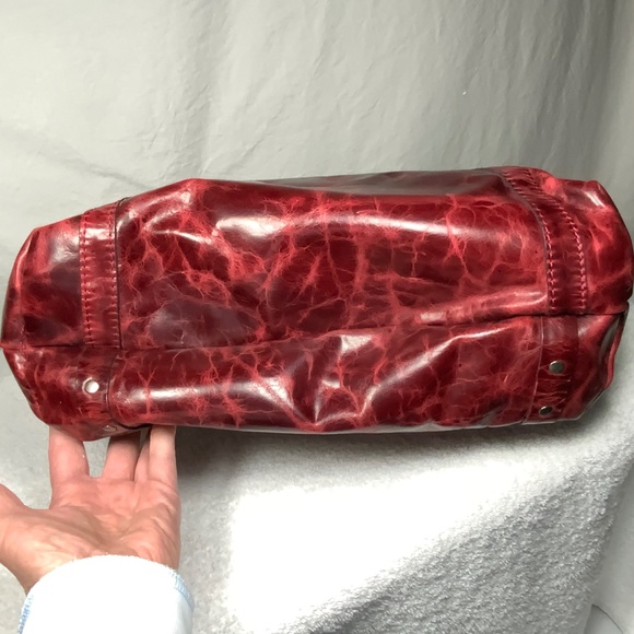 NWOT - Patricia Nash Benvenuto Berry Red Tote - Picture 10 of 15